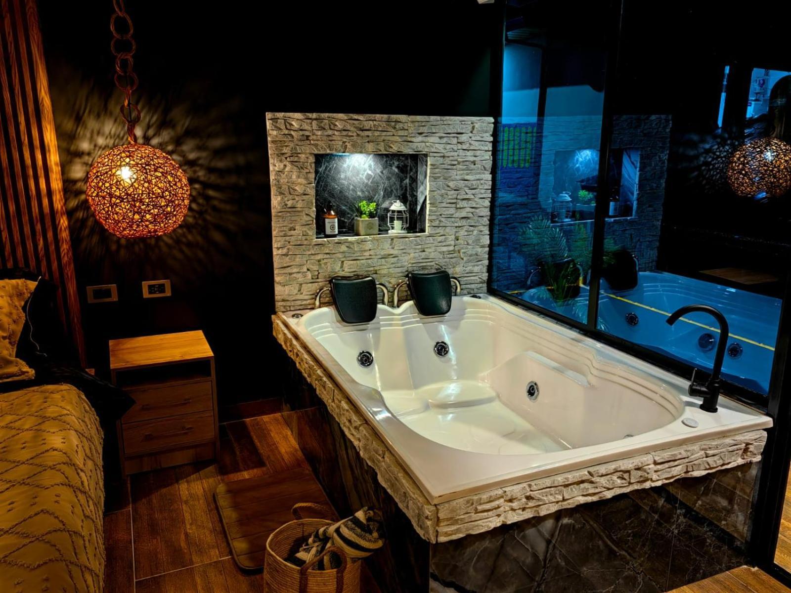 Habitacion Deluxe 2 Con Jacuzzi A 20 Mt Del Parque サレント エクステリア 写真