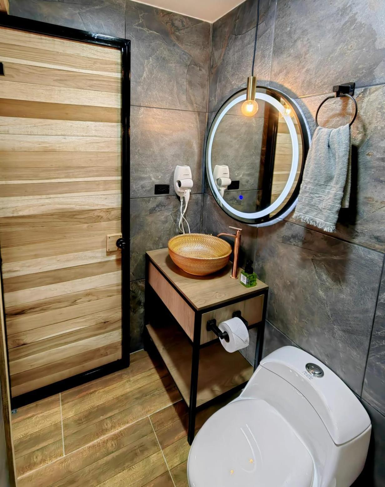 Habitacion Deluxe 2 Con Jacuzzi A 20 Mt Del Parque サレント エクステリア 写真